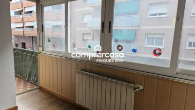 Flat on Carrer del Tres d'Abril photo 6