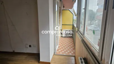 Flat on Carrer del Tres d'Abril photo 5