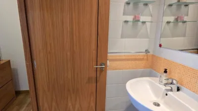 Flat on Carrer del Pintor Sorolla photo 35