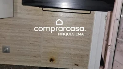 Flat on Carrer del Tres d'Abril photo 26