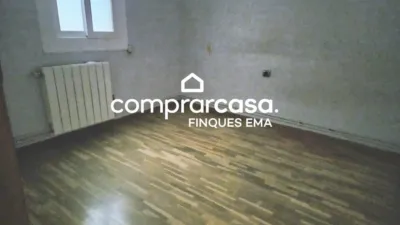Flat on Carrer del Tres d'Abril photo 23