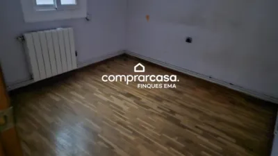 Flat on Carrer del Tres d'Abril photo 19