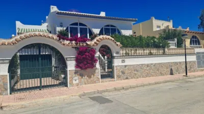 Casa – San Miguel de Salinas - Vista 3