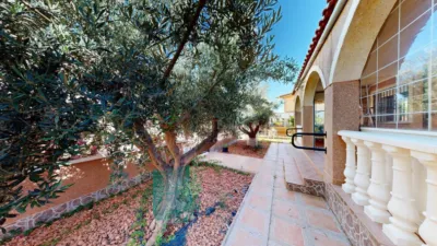 Chalet on Campofrio Street photo 46