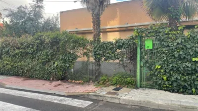 Semi-detached house on Calle de Arnedillo photo 21