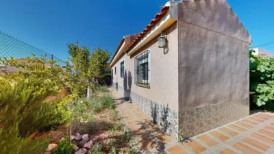 Chalet on Campofrio Street photo 37