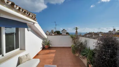 Penthouse on Calle Teba photo 11