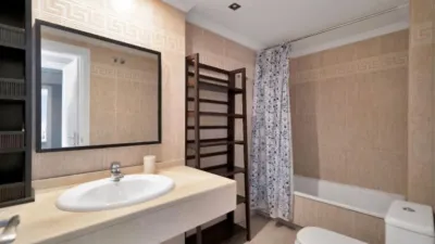 Penthouse on Calle Teba photo 15