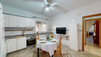 Chalet on Campofrio Street photo 11