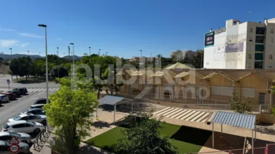 Apartment on Carrer de Joaquim Martínez Macià photo 21