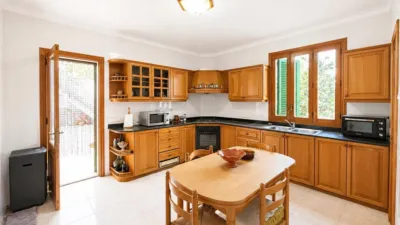 Chalet in Alaró photo 12