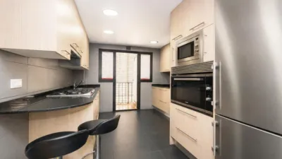 Apartment on Carrer de Jaume Vidal i Alcover photo 9