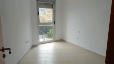 Apartment in Urbanización Porlier photo 7