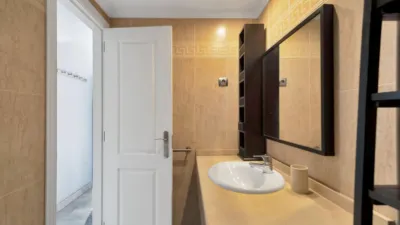 Penthouse on Calle Teba photo 7