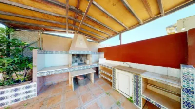 Chalet on Campofrio Street photo 5