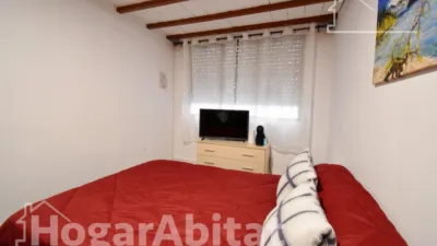 Flat on Ferrocarril d'Alcoi Street photo 20