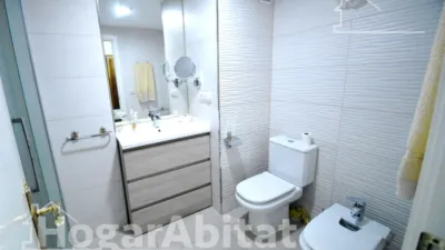 Apartment on Avinguda de Peris y Valero photo 22