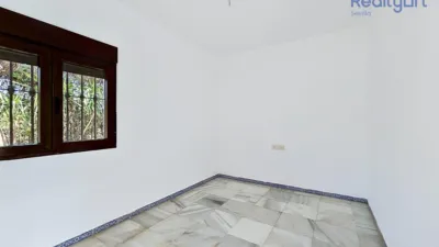 Chalet in El Capricho photo 42