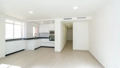Apartment at Calle del Pintor Portela, 36 photo 3