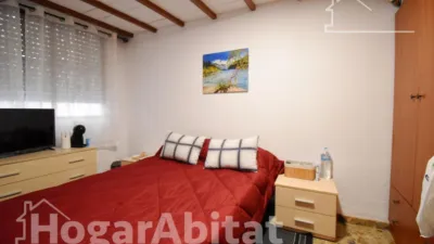 Flat on Ferrocarril d'Alcoi Street photo 18