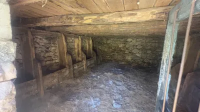 Finca rústica en venta en Calle Cuevas, El Pino (Moreda). Municipio de Aller de 19.500 €