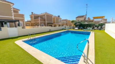 Casa – San Miguel de Salinas - Vista 2