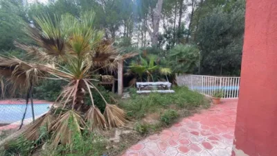 Semi-detached house in Urbanització la Loma photo 3