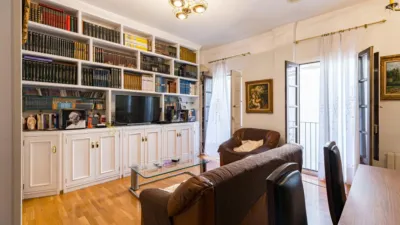 Apartment on Zarandona Street photo 6