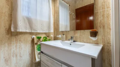 House on Carrer de Sant Vicent Màrtir photo 22