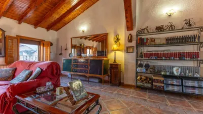 House on Carrer de Sant Vicent Màrtir photo 48