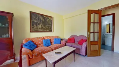 Apartment on Enrique Velasco Street photo 3
