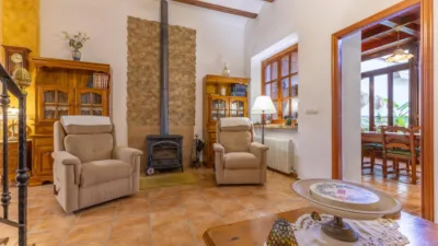 House on Carrer de Sant Vicent Màrtir photo 2