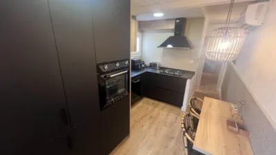 Penthouse on Carrer de les Roses photo 16