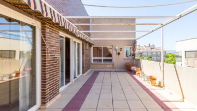 Penthouse on Calle Torre Álvarez photo 4