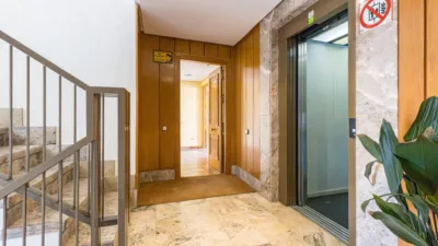 Penthouse on Calle Torre Álvarez photo 30