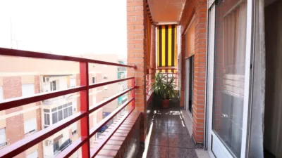 Apartment in Sector 5 photo 4