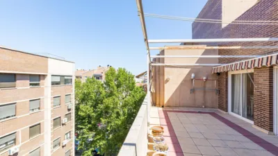 Penthouse on Calle Torre Álvarez photo 5