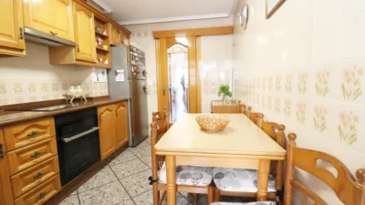 Apartment in Sector 5 photo 14