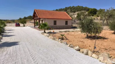 Chalet in the Valencian Community photo 2