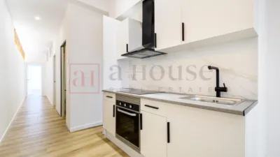 Apartment on Carrer de la Creu dels Molers photo 7