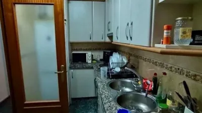 Apartment on Avenida de Pablo Iglesias photo 11