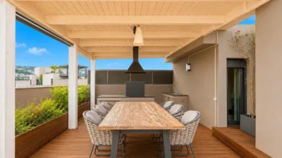 Duplex Penthouse in La Plana photo 5