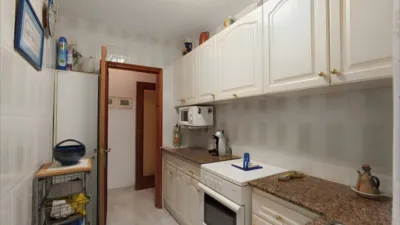 Apartment on Carrer de l'Empordà photo 9