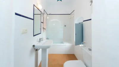 House on Calle Juan Bueno photo 37