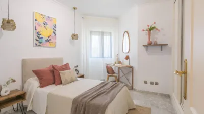 Piso en calle Torrequebrada photo 10