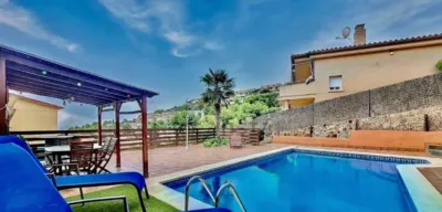 Semi-detached house on Avinguda del Comte Gómez de Orbaneja photo 24