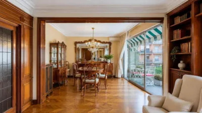 Apartment on Avinguda de la Riera de Cassoles photo 5