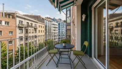 Apartment on Avinguda de la Riera de Cassoles photo 8