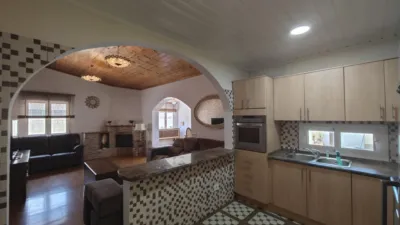 Chalet in Los Almendros-La Florida photo 4