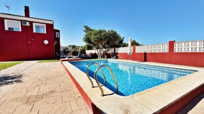 Chalet on Calle Teuladins (Dels) photo 40
